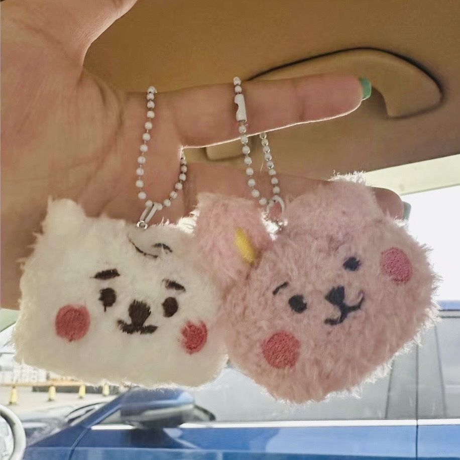 سلسلة مفاتيح دمية قطيفة لطيفة  - مراجعة Anime Merchandise Wholesale وسعره
