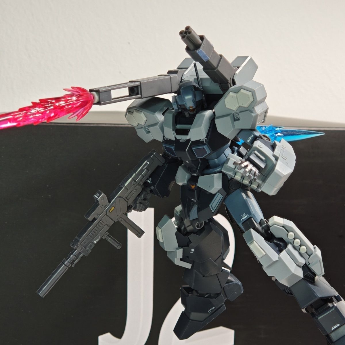 باوباو نموذج HG 1/144 الجمعية  - مراجعة Bandai Gundam Hg وسعره