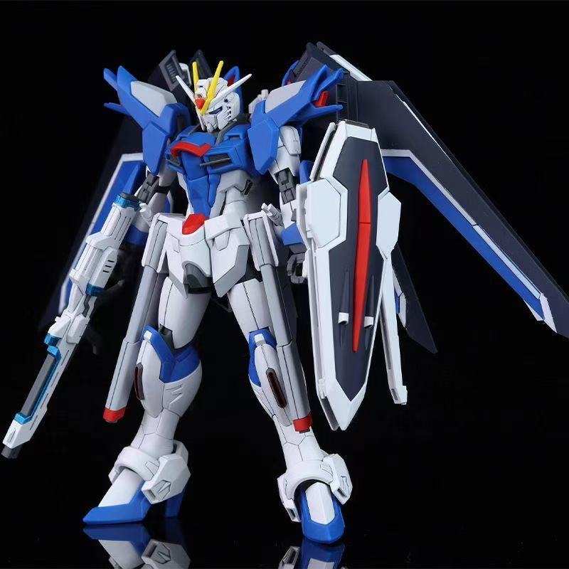 نموذج HG STTS-909 Rising Freed - مراجعة Bandai Gundam Hg وسعره